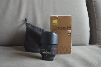 Nikon nikkor AF-S 55-200mm f/4-5.6G IF-ED DX VR