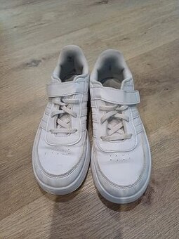 Detské botasky Adidas 34