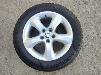 Originál alu disky+pneu Škoda Fábia 6Jx15, 5x100 ET43