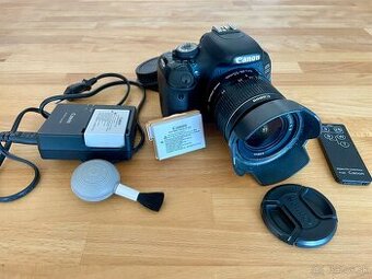 Canon EOS 600D s objektívom EF-S 18-55 mm