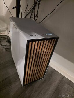 7800X3D, 9070XT 16GB, 32GB 6000Mhz - 1