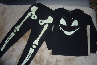 Domáci komplet- KOSTRIČKA-FLUORESKUJE V TME, v.158/164