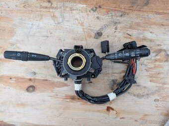 Subaru Legacy BF prepinacie packy