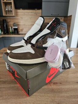 Nike Air Jordan High