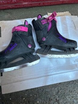 Detske korcule na lad