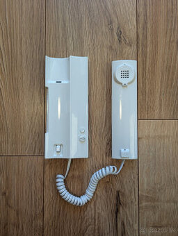 Vratnik / Domaci telefon Tesla Elegant