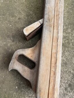 Starý drevený hoblík