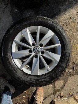 Continental 195/65 R15 + 2 elektróny