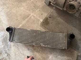 Predám intercooler – používaný Mercedes W639 Vito Viano