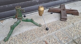 Vianočné stojany na stromček