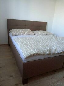 Manželská posteľ 180x200 ako nová veľmi málo pouzivana