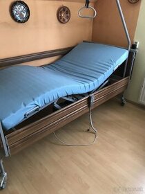 Elektrická polohovatelna posteľ - 1