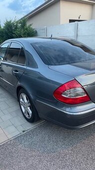 Predam mercedes E 280 CDI rok 2007 km 203 tisic