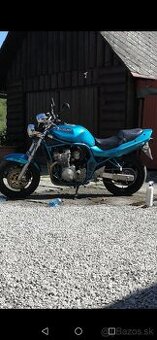 Suzuki bandit 600