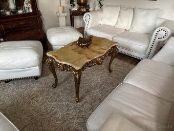 sedacia súprava typu chesterfield
