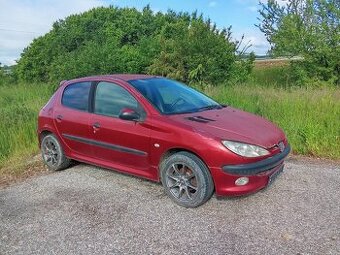 Peugeot 206 na náhradné diely