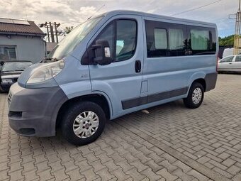 Predám Fiat Ducato BUS 2.3 JTD 88 KW...9-miest,Klíma,Tažné