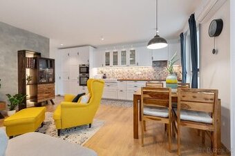 ZNÍŽENÁ CENA Nadštandardný 3-izbový byt s balkónom
