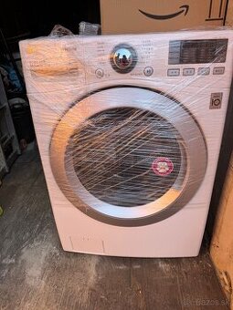 LG poloprafesionalna 17kg