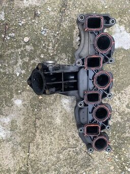 Sacie potrubie 1.6tdi CAYC 03L 129 711 AL