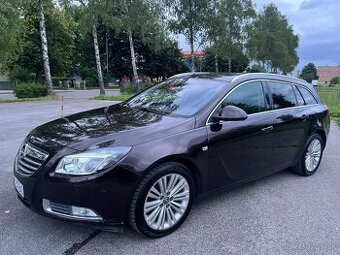 Insignia SPORT TOURER SW