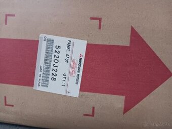 Pravy predny blatnik Mitsubishi novy original