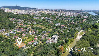 Stavebný pozemok na predaj, smer Devín, Bratislava - Karlova
