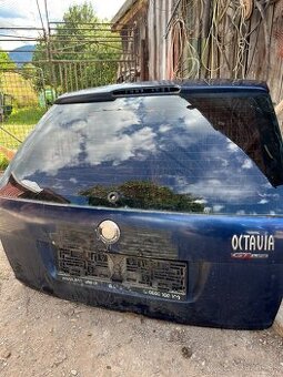 Kufrove dvere škoda octavia 2
