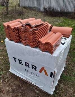 Škridla, betónová strešná krytina,cena za polovicu