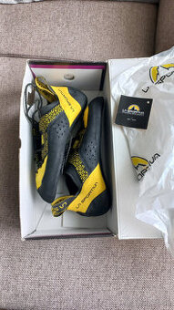 Lezečky La Sportiva Katana Laces Yellow/Black 41,5 - 1