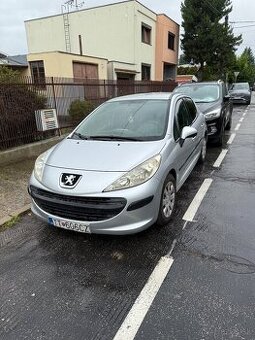 Peugeot 207 1,4hdi 181k km. Prvý majiteľ