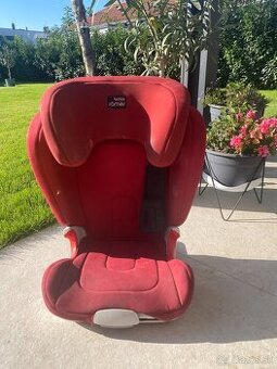Predám detskú autosedačku Britax ROMER XP