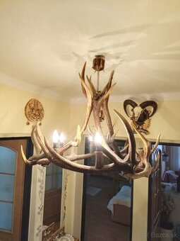 Predám luster z parožia + všetky trofeje, obrazy