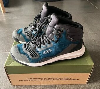 Keen turistické topánky 40,5 us10 REZERVÉ