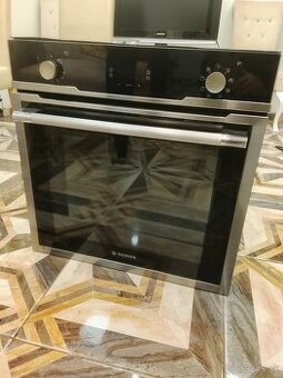 Stavaná mikrovlnná rúra Hoover