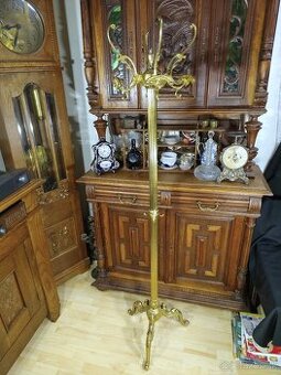 Honosný ťažký mosadzný vešiak