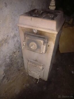 Liatinový Kotol Pluto 1