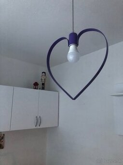 Svietidlo v tvare srdca