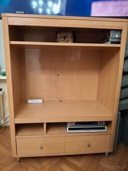 darujem obyvačkovú skriňu - 1