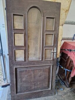 Predám vchodove dvere 94cm za vyhodnu cenu 100eur