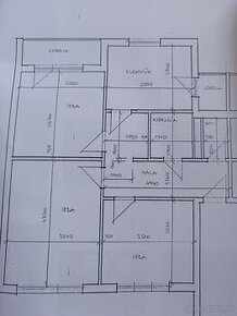 Predám  3 izbovi byt pri jazere s garážou