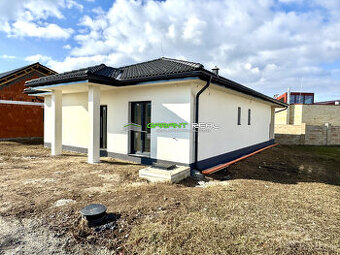Predaj 4-izbový bungalov, pozemok 490 m2, Nižná Šebastová