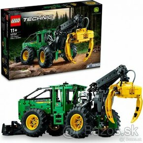 LEGO Technic 42157 traktor John Deere