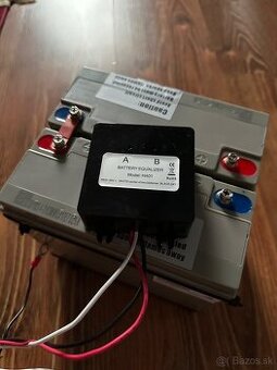 Solárna Batéria Victron Energy AGM Super Cycle 2x 12v 25ah +