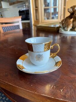 Porcelanova sada na kávu.