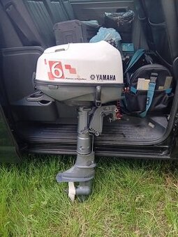 Predám lodny motor Yamaha 6hp stvortakt - krátka noha