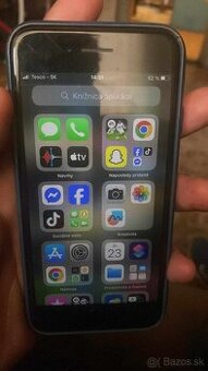 mam na predaj iphone 8