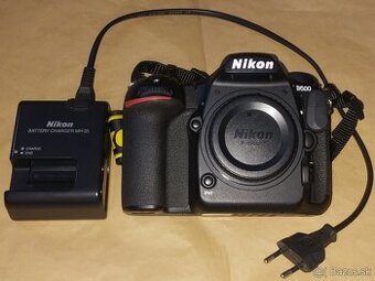 Nikon D500