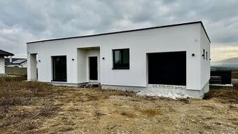 HANISKA - PEKNÝ RODINNÝ DOM NA KĽÚČ NOVOSTAVBA 4 IZBOVÉHO BU