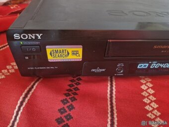 HiFi Stereo videorekordér Sony a Philips TV tuner ladenie